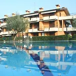 Discovery Flat With Pool & Bikes Appartement Sirmione