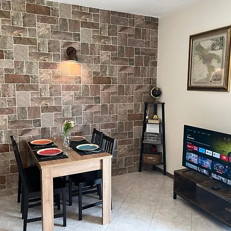 Discovery Flat With Pool & Bikes Apartamento Sirmione