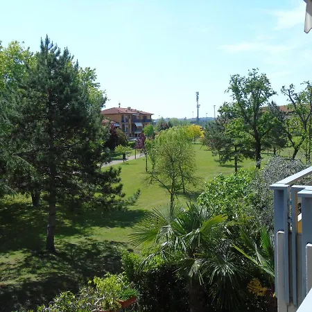 Apartmán Discovery Flat With Pool & Bikes