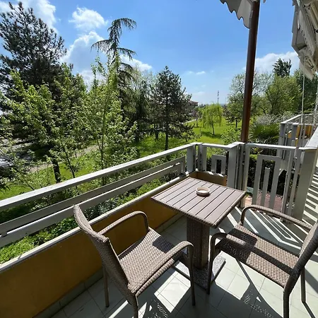 Discovery Flat With Pool & Bikes Apartmán *