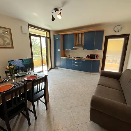 Apartmán Discovery Flat With Pool & Bikes